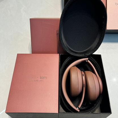 Cross-border KIM co-brand limited edition studio pro head-mounted wireless bluetooth recording engineer 4th generation pop-up headset